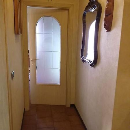 Appartamento Self Check-In Parma Exteriör bild