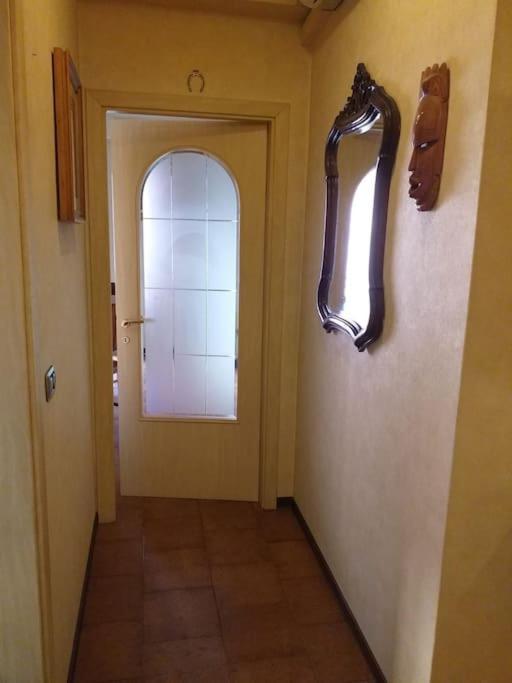 Appartamento Self Check-In Parma Exteriör bild